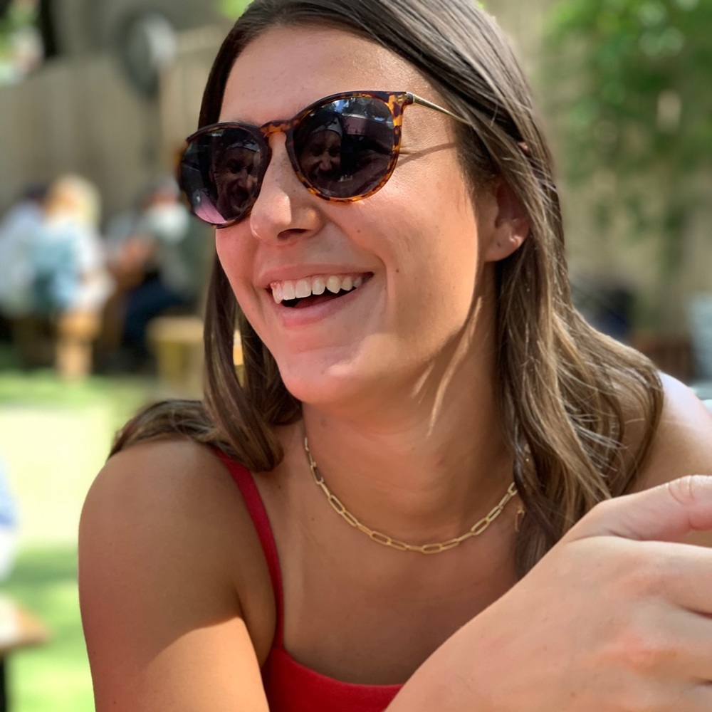 Meet your Posher, Hannah